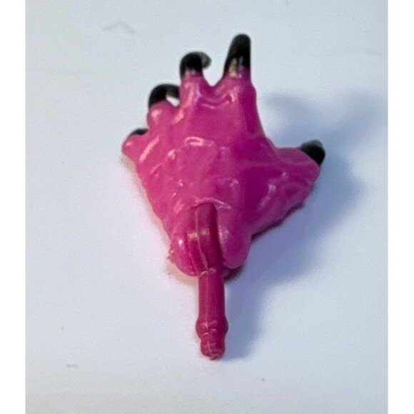 Monster High Left Hand for Boo York Catty Noir Doll Pink Black - Picture 3 of 5